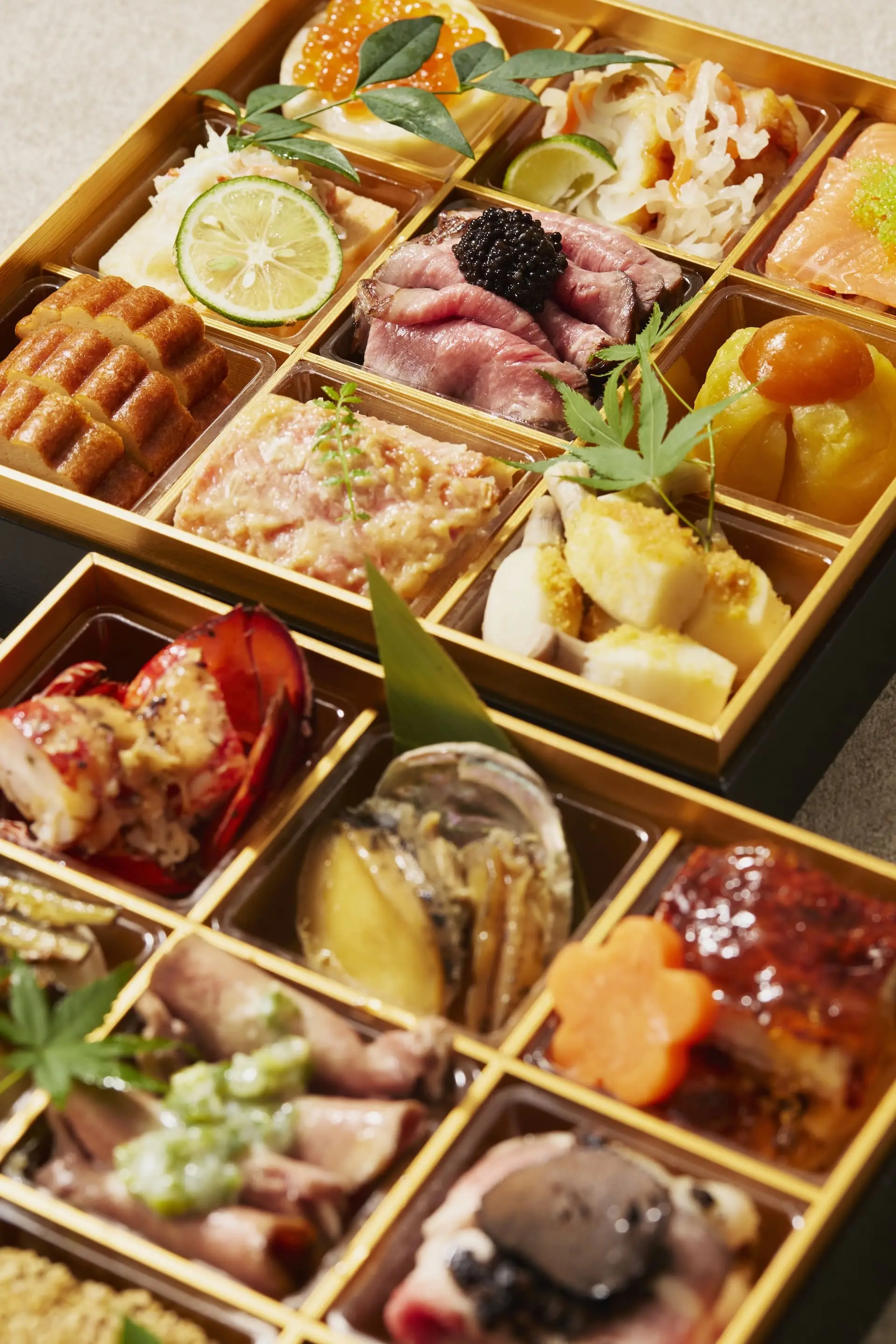 BENのおせち 二段十八品